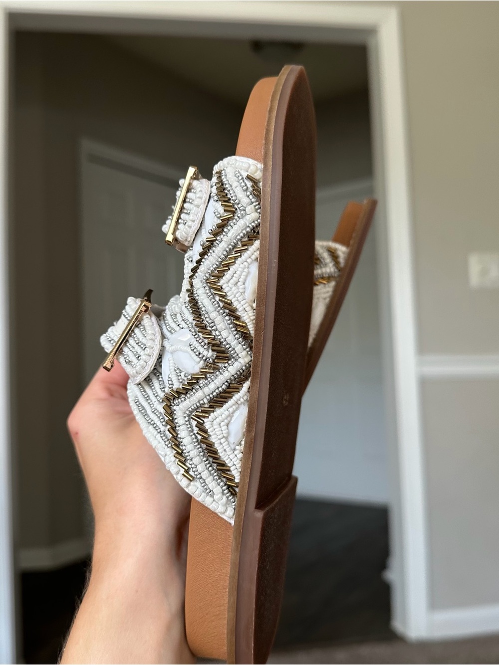House of Harlow 1960 White Beaded Double-Buckle Slide Sandals Women’s US 6.5 - Picture 10 of 14